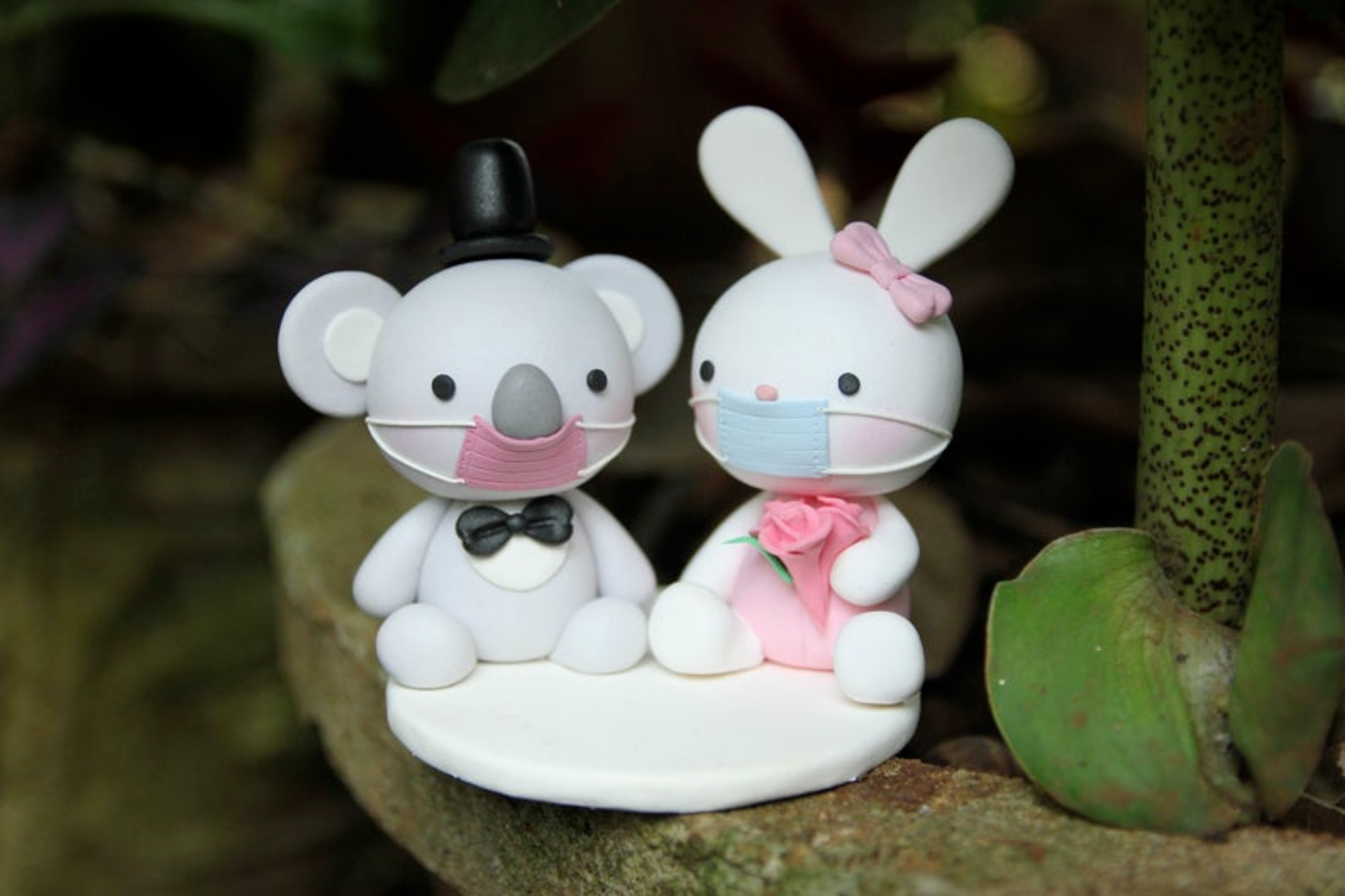 Picture of Koala & Rabbit wedding topper