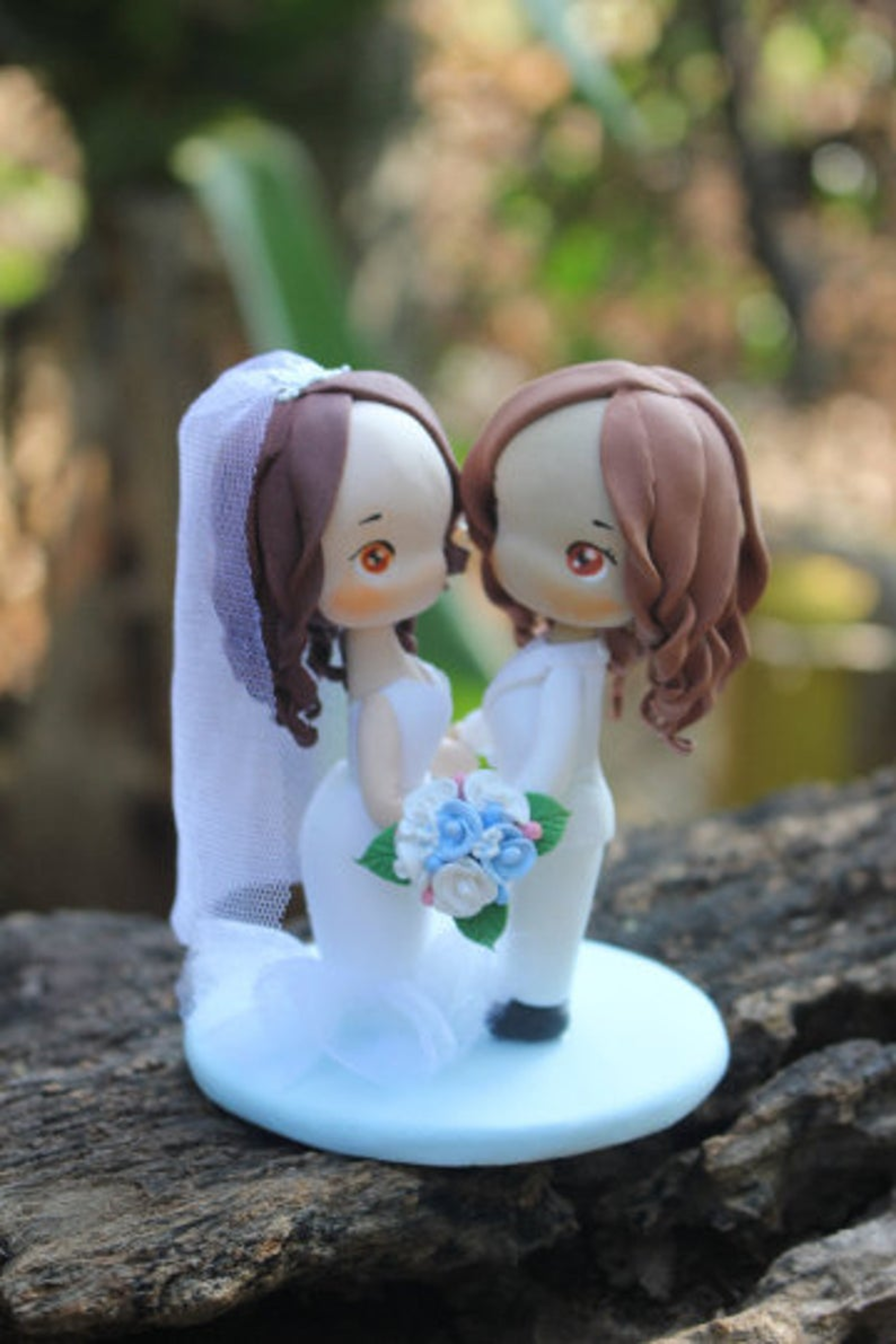 Lesbian wedding cake topper, Same sex wedding topper