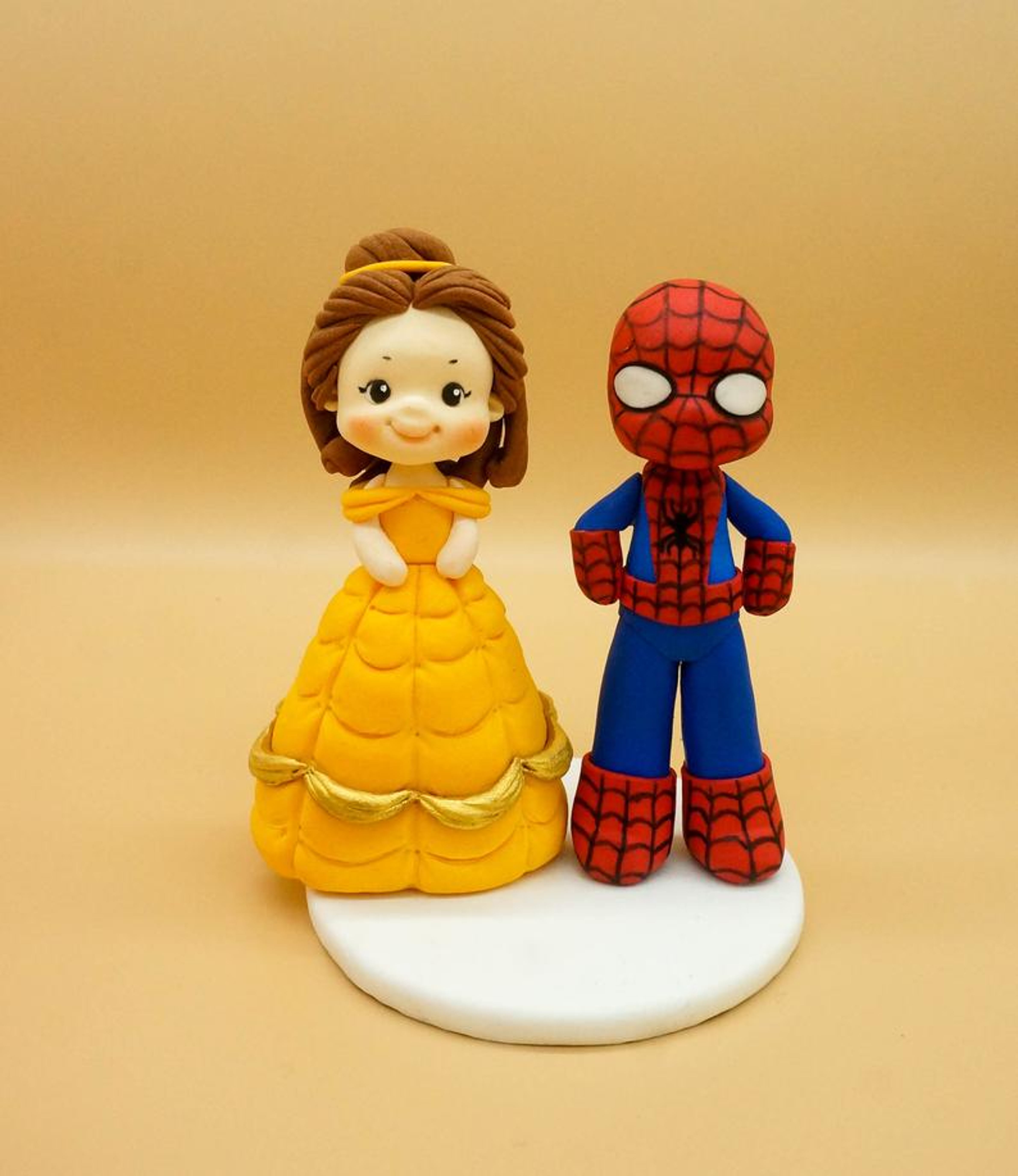 Picture of Spider Man and Bella wedding cake topper