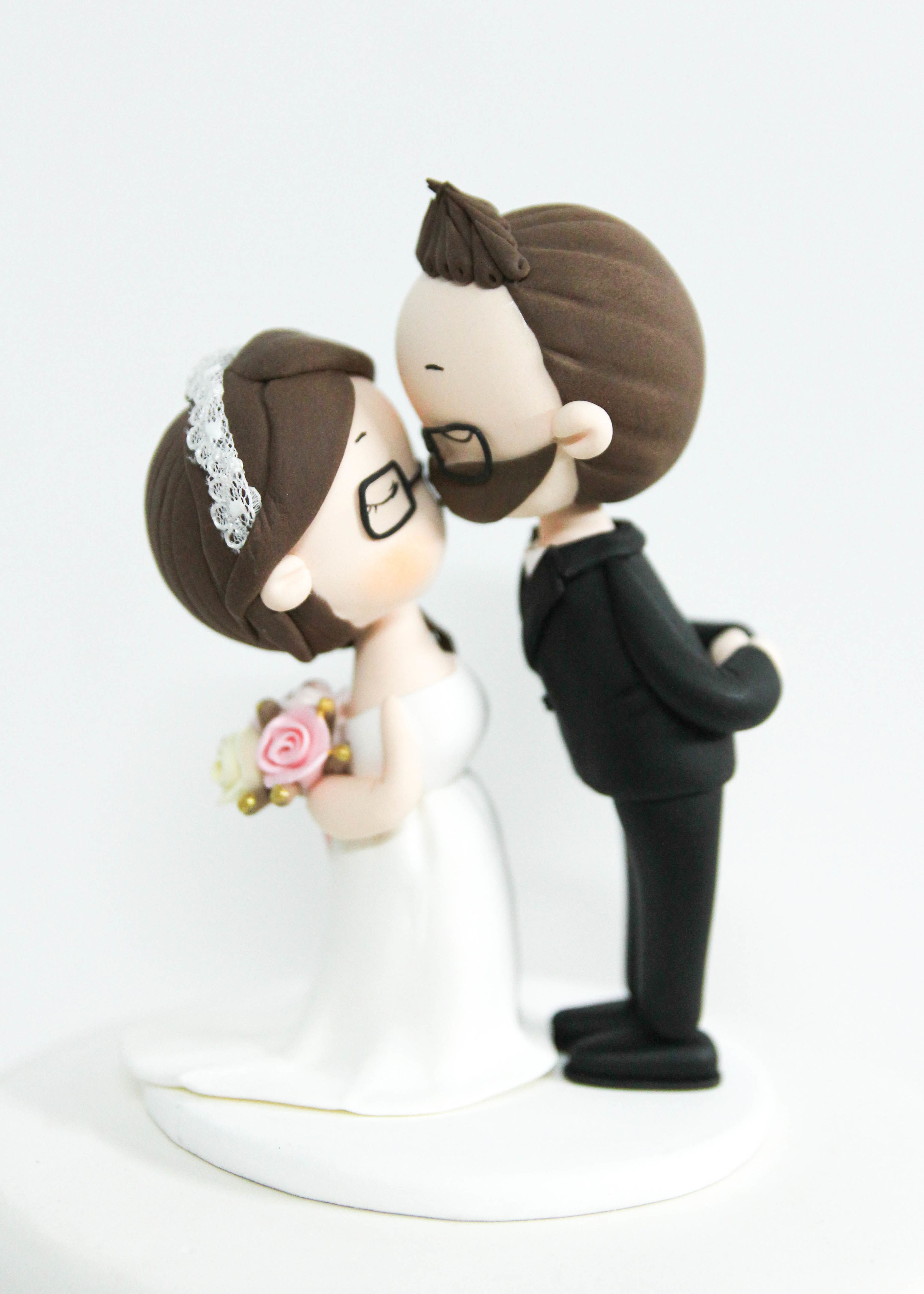 Picture of Nerdy Wedding Cake Topper, Bookworm bride & groom cake topper