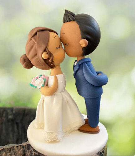 Picture of Kissing bride & groom wedding cake topper, small wedding topper