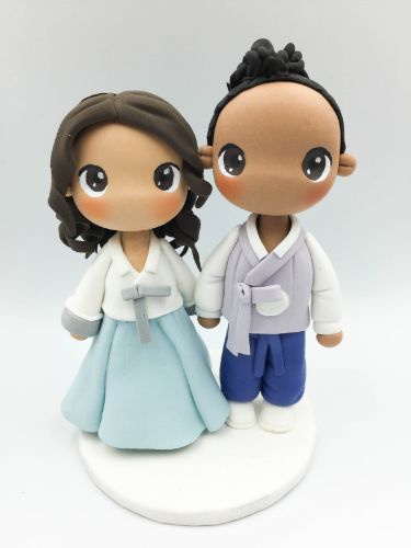 Picture of Mini Hanbok Wedding Cake Topper, Blue and Purple Wedding theme