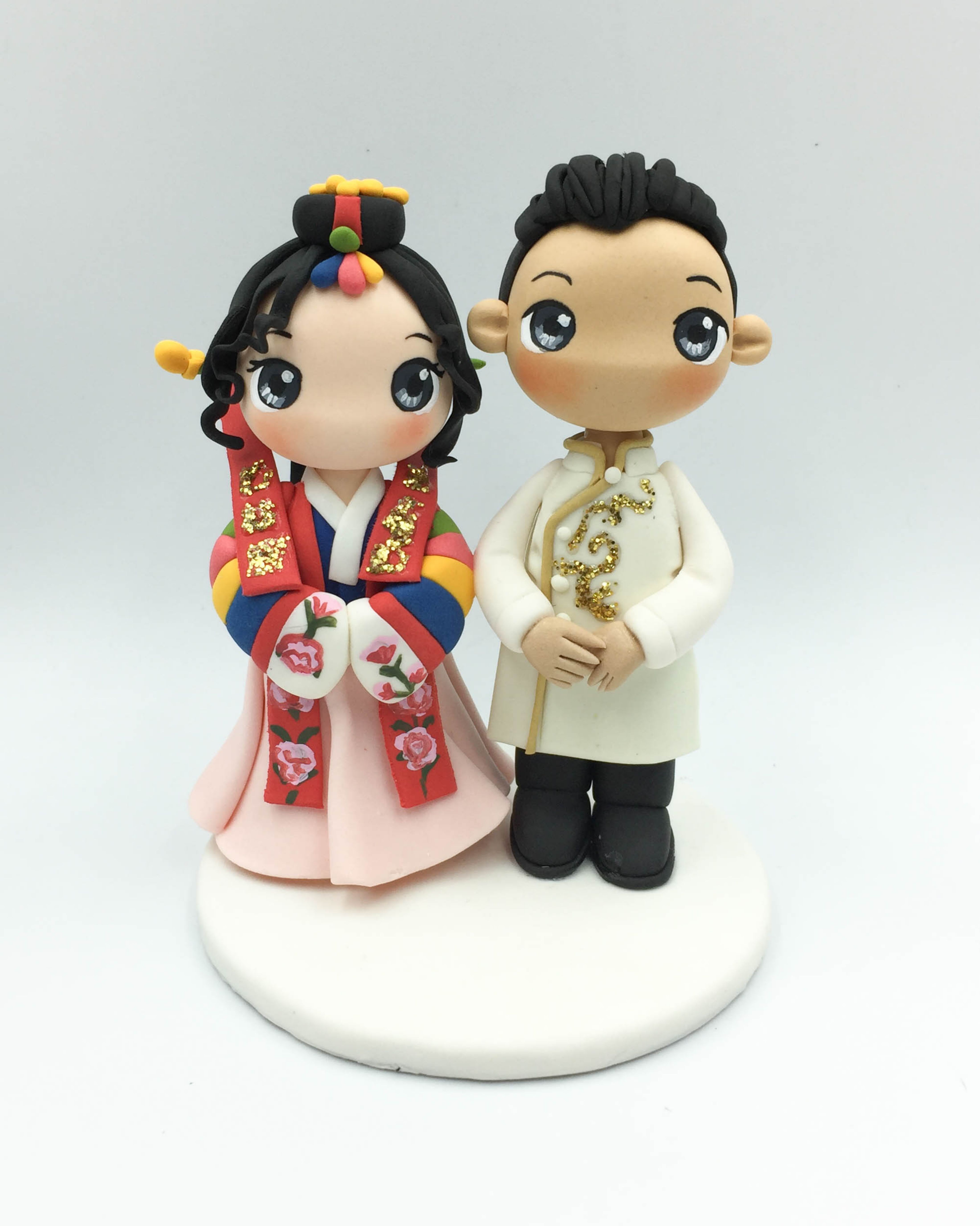 Picture of Hanbok and Ao Dai Wedding Cake Topper, Traditional Korea & Vietnam Wedding Cake Topper