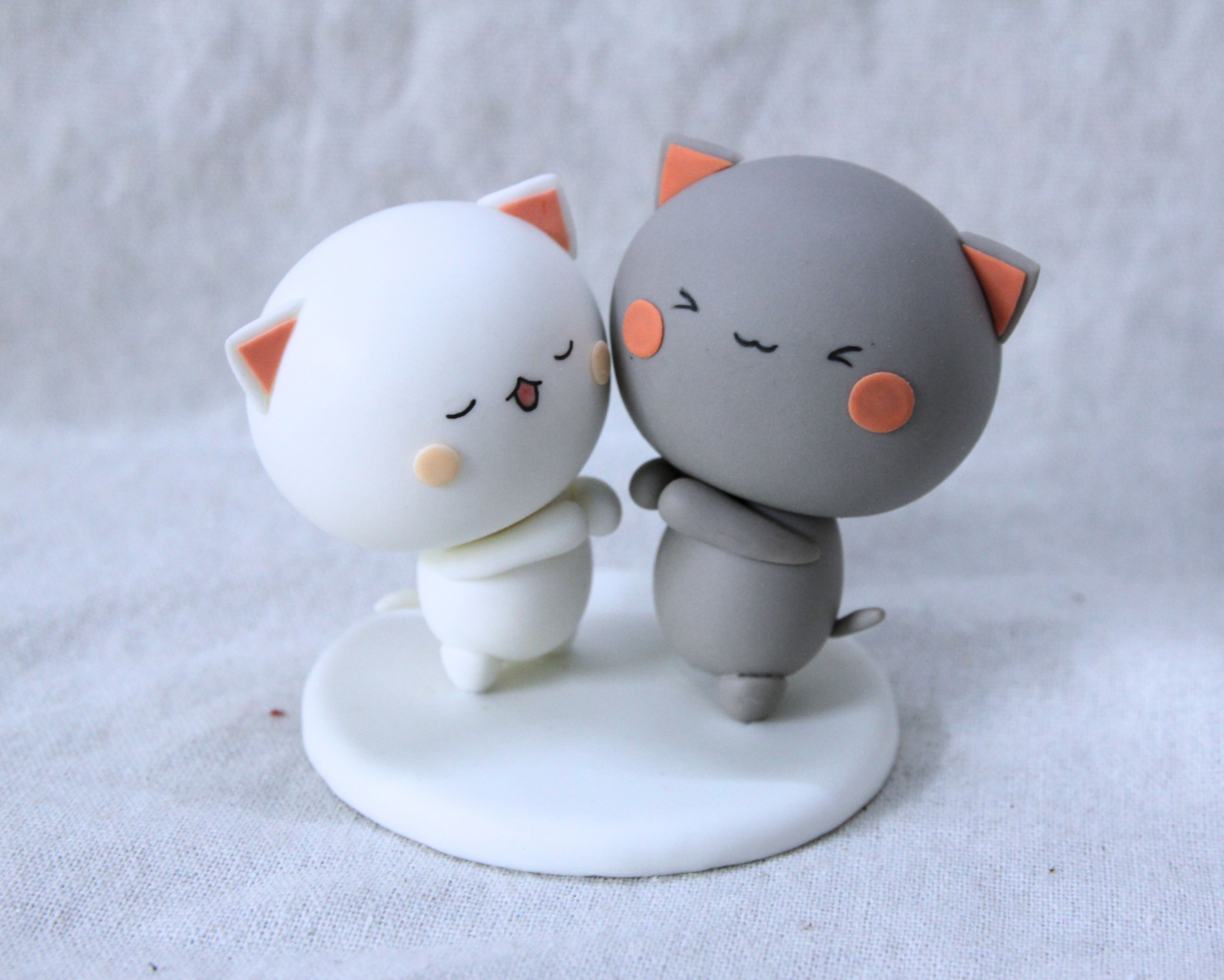 Picture of Mochi Mochi Peach Cat Wedding Cake Topper, Peach and Goma Wedding Couple