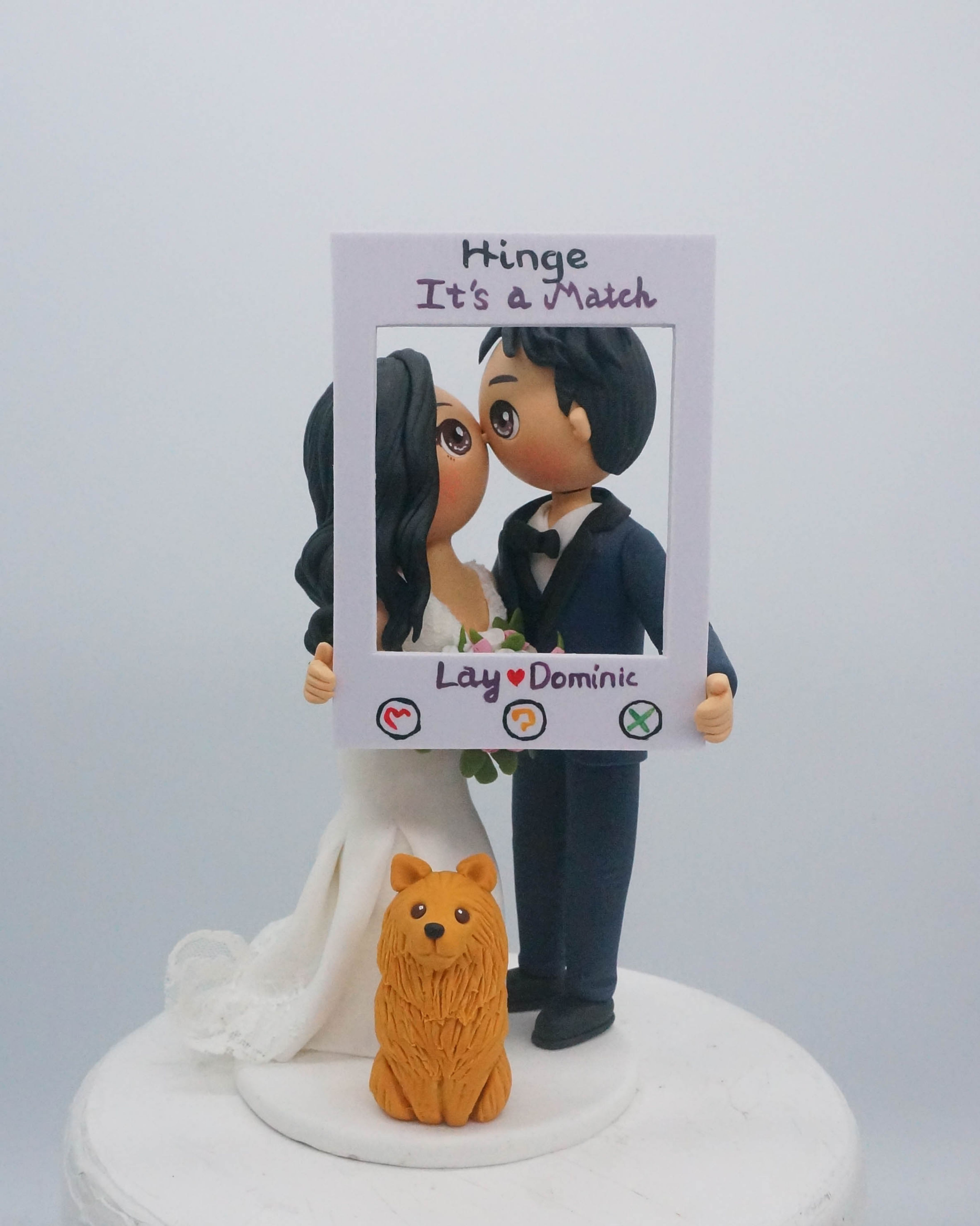 Picture of Hinge Wedding Cake Topper With A Dog, Online Dating wedding theme