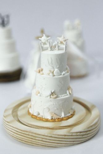 Picture of Beach Wedding cake replica ornament, 1st first anniversary newlyweds gift, custom Christmas ornament