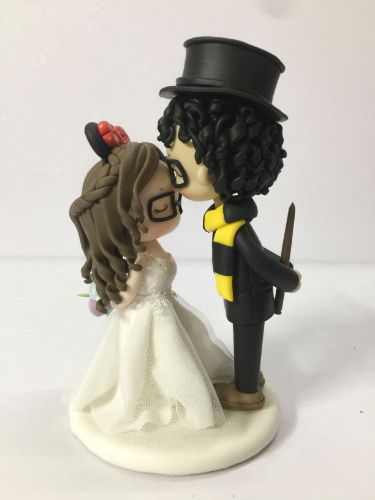 Picture of Harry Potter Groom & Mickey Bride Wedding Cake Topper, Forehead kissing couple
