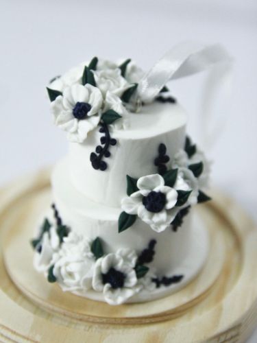 Picture of Personalized Wedding Cake Replica, Miniature Wedding Cake Ornament, 1st Anniversary Gift